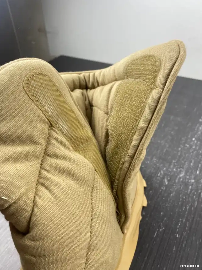 GX0054 Adidas Boot NSLTD Yeezy Khaki 0630